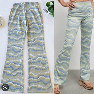 URBAN OUTFITTERS Pant and Jumpsuit Flared Pull on leggings|